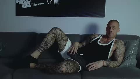 Calvin  online show from October 30, 2025, 10:21 pm