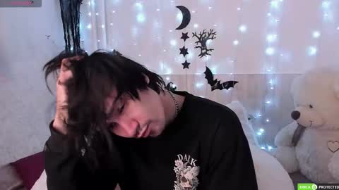 Calvin Owens online show from November 1, 2025, 3:19 am