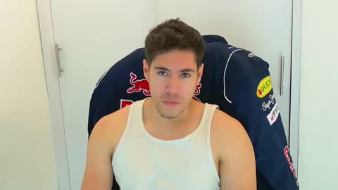 Snapshot of camara110 chatting on November 29, 2025, 8:01 pm camara110 online show from November 29, 2025, 8:01 pm