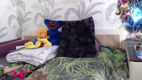 Snapshot of camdiva1 chatting on February 21, 2025, 11:33 am CamDiva1 online show from February 21, 2025, 11:33 am