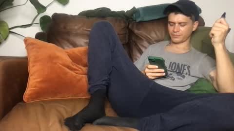 CamDoAttitude online show from October 29, 2025, 12:40 pm