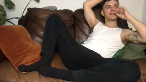 CamDoAttitude online show from November 22, 2025, 10:53 pm