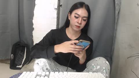Snapshot of camela_star chatting on December 23, 2024, 10:21 am camela_star online show from December 23, 2024, 10:21 am
