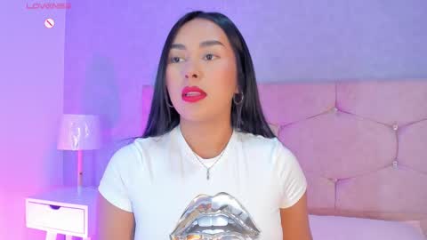 Camelia Smith online show from September 13, 2025, 4:01 am