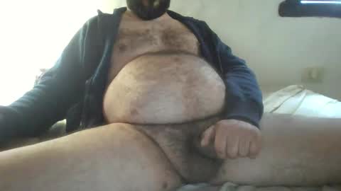 Snapshot of camera008 chatting on October 24, 2025, 6:37 pm camera008 online show from October 24, 2025, 6:37 pm