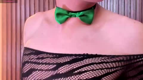 CAMERON online show from November 5, 2025, 3:06 am