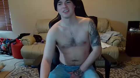 Snapshot of camerondt chatting on February 4, 2025, 10:24 pm camerondt online show from February 4, 2025, 10:24 pm