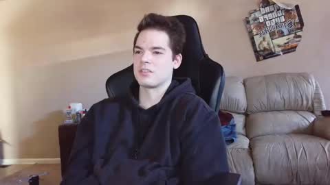 Snapshot of camerondt chatting on December 15, 2025, 9:08 pm camerondt online show from December 15, 2025, 9:08 pm