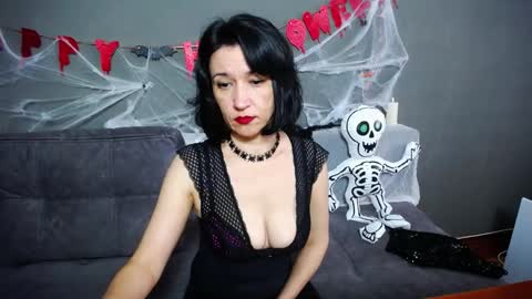 Cameronenns online show from October 22, 2025, 6:57 am