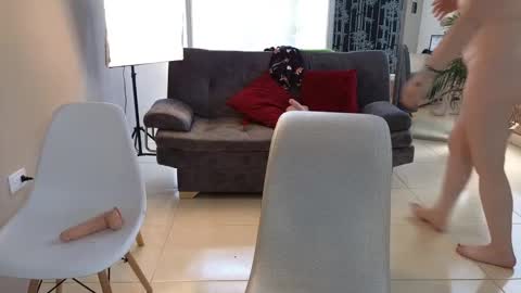 Snapshot of camil_milfdream chatting on January 17, 2025, 6:12 pm Camil online show from January 17, 2025, 6:12 pm