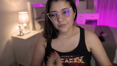 Camila buitrago online show from December 23, 2024, 1:18 am