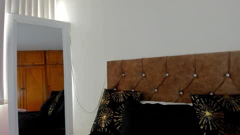 Snapshot of camila_collins7 chatting on November 4, 2025, 1:10 pm camila_collins7 online show from November 4, 2025, 1:10 pm