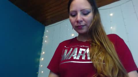 Snapshot of camila_delarosa chatting on December 28, 2024, 12:56 pm camila online show from December 28, 2024, 12:56 pm