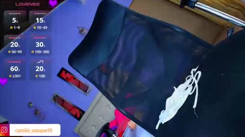 Cami vazques online show from January 19, 2025, 6:00 pm