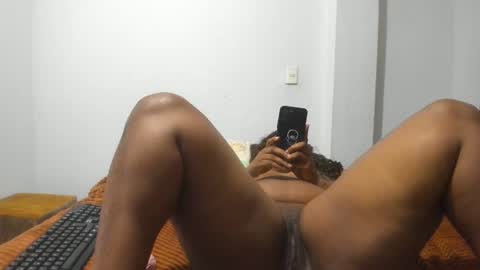 Snapshot of camila_sandoval_01 chatting on March 1, 2025, 5:52 am Camila online show from March 1, 2025, 5:52 am