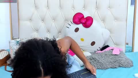 Snapshot of camila_sex_latina chatting on January 20, 2025, 6:42 am camila_sex_latina online show from January 20, 2025, 6:42 am