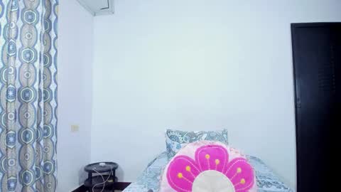 camilaa foxxx online show from November 24, 2025, 7:13 pm