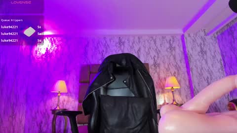    online show from February 26, 2025, 1:00 am