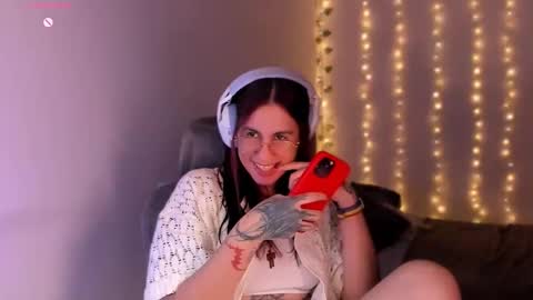 Snapshot of camilaalee chatting on November 9, 2025, 5:17 am CAMILAA LEE online show from November 9, 2025, 5:17 am