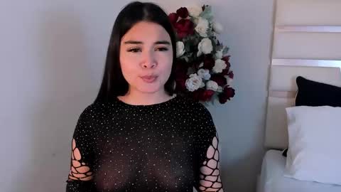 Snapshot of camilasofiia chatting on January 17, 2025, 5:42 am Camila online show from January 17, 2025, 5:42 am