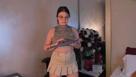 Snapshot of camilasofiia chatting on September 28, 2025, 12:16 am Camila online show from September 28, 2025, 12:16 am