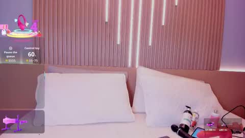 Snapshot of camile_cute chatting on September 10, 2025, 8:53 pm camile_cute online show from September 10, 2025, 8:53 pm