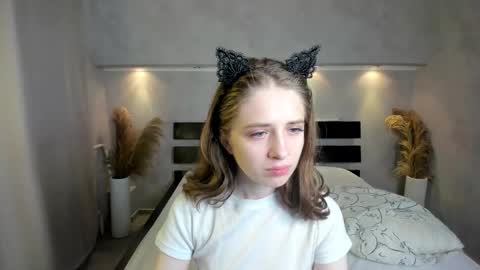 Snapshot of camilla_kelly chatting on October 8, 2025, 1:14 am Camilla online show from October 8, 2025, 1:14 am