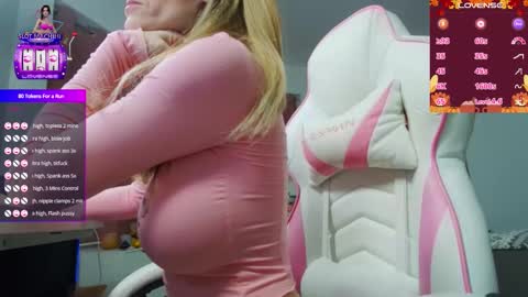 CamillaCassidy online show from November 11, 2025, 11:27 pm