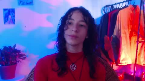 Snapshot of camille_delrey chatting on December 11, 2024, 12:23 pm Camille online show from December 11, 2024, 12:23 pm