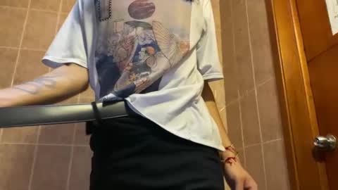 Snapshot of camille_delrey chatting on February 23, 2025, 9:05 pm Camille online show from February 23, 2025, 9:05 pm