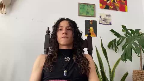 Snapshot of camille_delrey chatting on September 18, 2025, 9:28 pm Camille online show from September 18, 2025, 9:28 pm