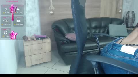 Camille online show from March 8, 2025, 10:34 pm