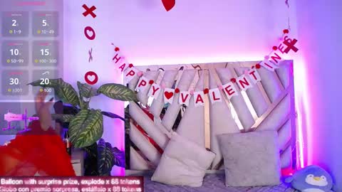 Snapshot of camille_halls chatting on February 15, 2025, 4:56 pm Camille online show from February 15, 2025, 4:56 pm