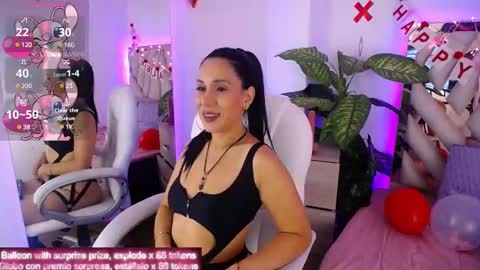 Snapshot of camille_halls chatting on February 23, 2025, 11:22 am Camille online show from February 23, 2025, 11:22 am