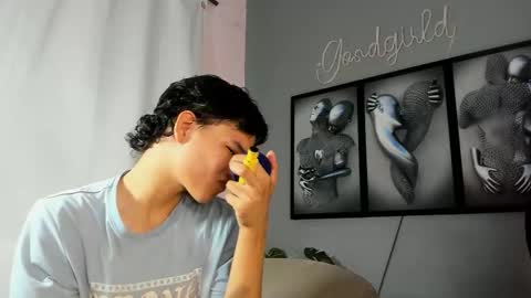 Camillo Virgil online show from October 21, 2025, 11:00 am