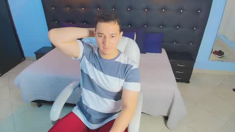 Snapshot of camilo_stark chatting on December 16, 2024, 4:49 pm Camilo online show from December 16, 2024, 4:49 pm