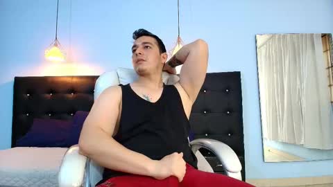 Snapshot of camilo_stark chatting on December 19, 2024, 2:57 pm Camilo online show from December 19, 2024, 2:57 pm