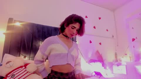 Snapshot of camilodoumit chatting on February 15, 2025, 9:15 pm CamiloDoumit online show from February 15, 2025, 9:15 pm