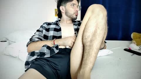 camilo online show from January 23, 2025, 2:44 am