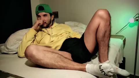 camilo online show from February 17, 2025, 7:26 am