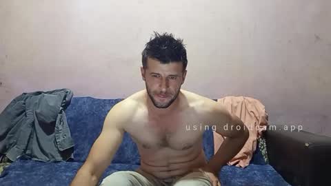 Snapshot of camshow22cm chatting on October 28, 2025, 6:21 pm FREMAN online show from October 28, 2025, 6:21 pm