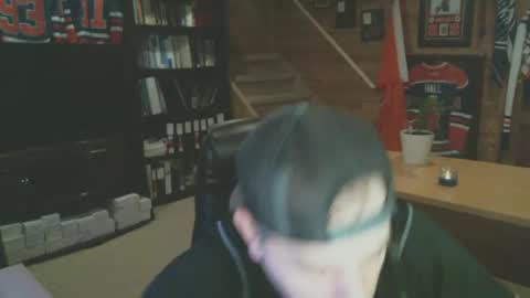 CanadianBacon6969 online show from January 25, 2025, 7:17 am