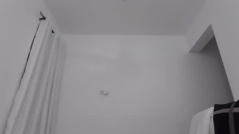 Snapshot of canah2003 chatting on September 20, 2025, 6:14 am Canah online show from September 20, 2025, 6:14 am