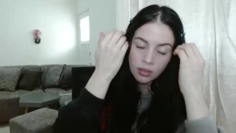 Snapshot of candacesxhot chatting on November 24, 2025, 8:19 pm cumorsmooke online show from November 24, 2025, 8:19 pm