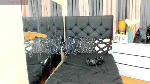 CandiceWilson online show from December 29, 2024, 4:30 pm