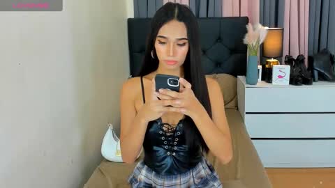 CandiceWilson online show from January 12, 2025, 9:19 am