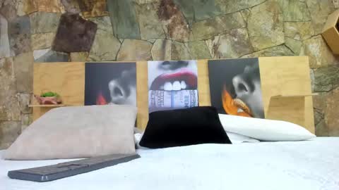 Jolie online show from September 17, 2025, 7:26 pm