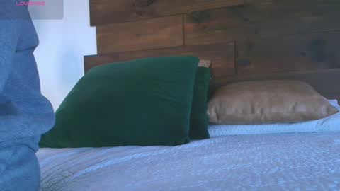 Jolie online show from October 27, 2025, 7:51 pm