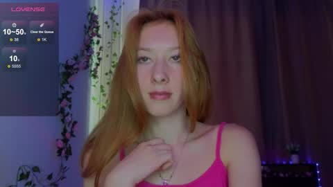 candy_flosse online show from September 9, 2025, 8:36 am