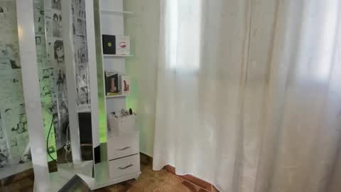 Nickol online show from December 7, 2024, 8:16 pm